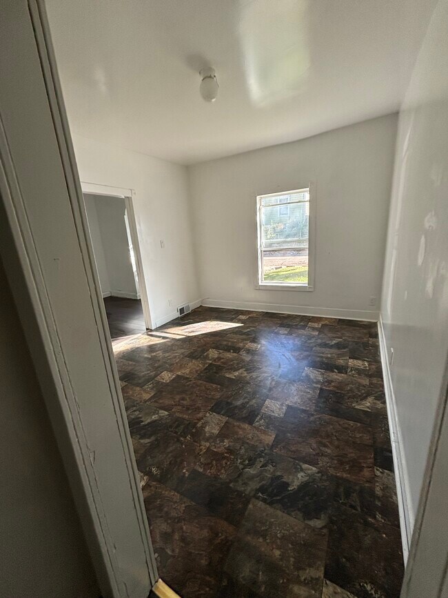 Dormitorio 1 - 1232 Cherry St