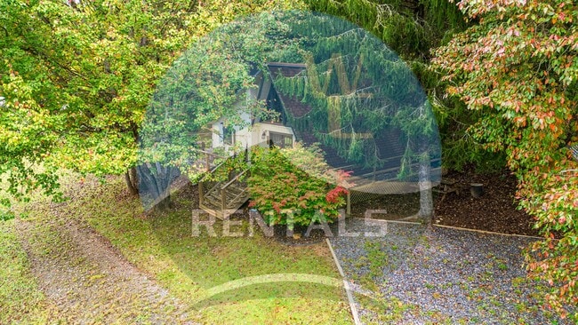 Building Photo - Charming 3 Bedroom 1 Bath A-Frame home loc...