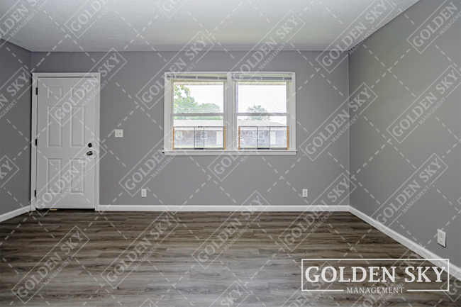 Building Photo - 111 S Keystone Cir