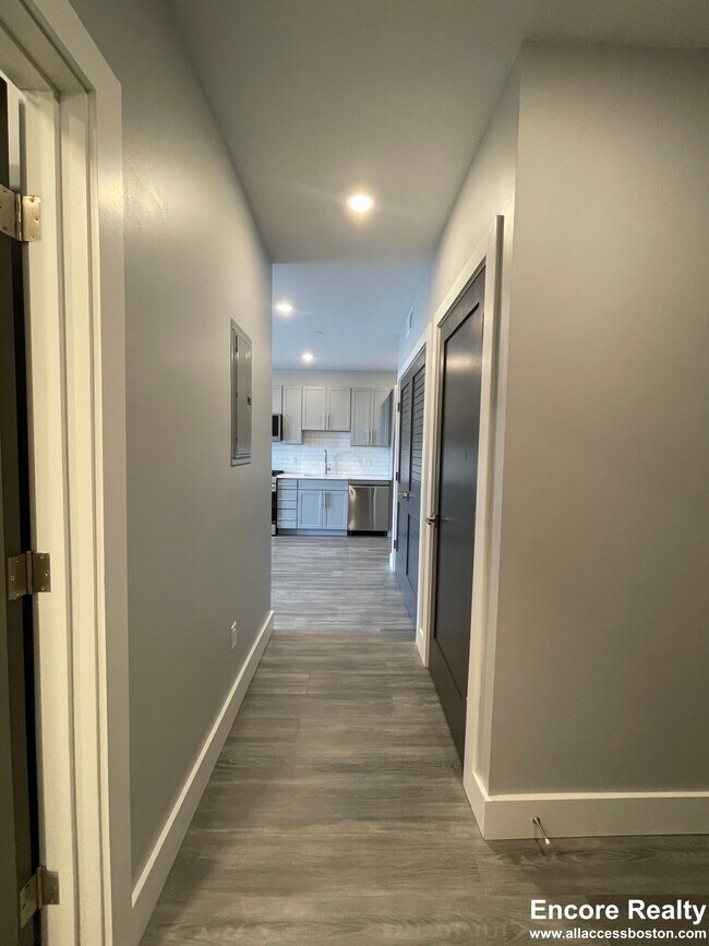 Foto del edificio - 365 Western Ave