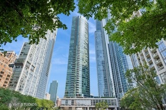 Building Photo - 1201 S Prairie Ave