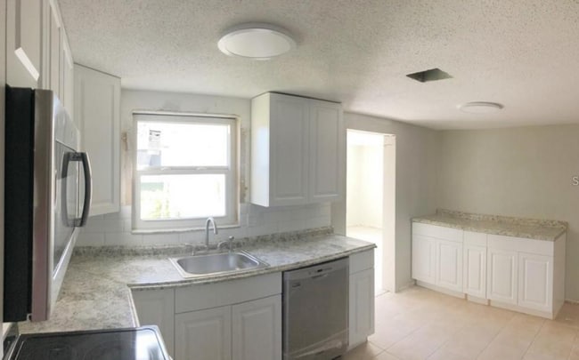 Foto del edificio - 7224 Potomac Dr