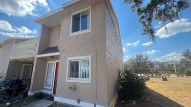 Building Photo - 202 Watts Ln