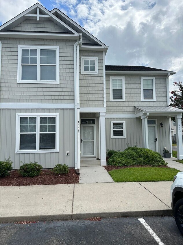 Primary Photo - 4554 Exuma Ln. Wilmington, NC 28412