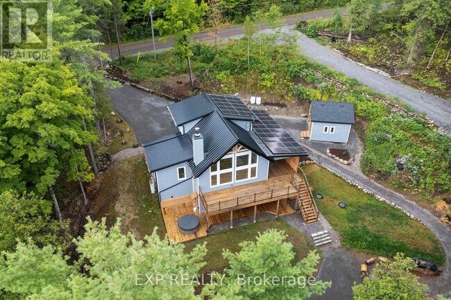 Photo du bâtiment - 70 Springtown Bridge Rd