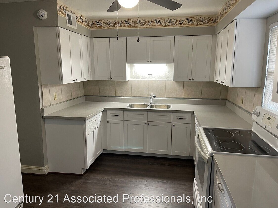Foto del edificio - 3 br, 1.5 bath House - 2401 Monte vista