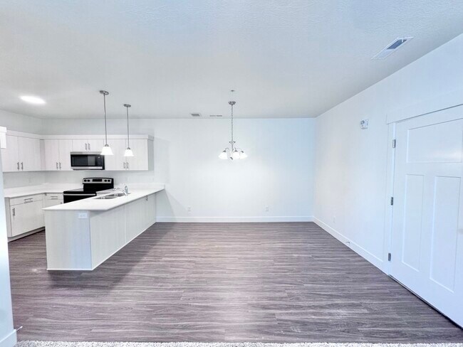 Foto del edificio - 4655 Alder Dr