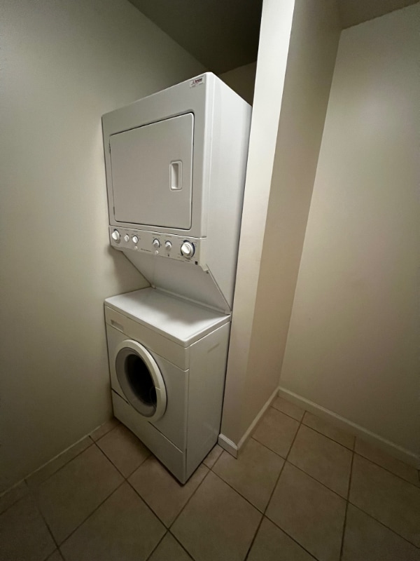 Building Photo - 15 Old Academy St