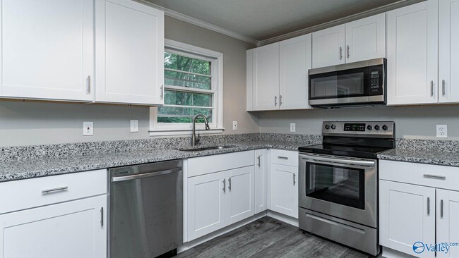 Building Photo - 3711 Broadmor Rd NW