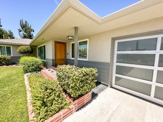 Building Photo - 136 W Colonial Dr