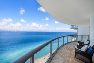 Building Photo - 6365 Collins Ave