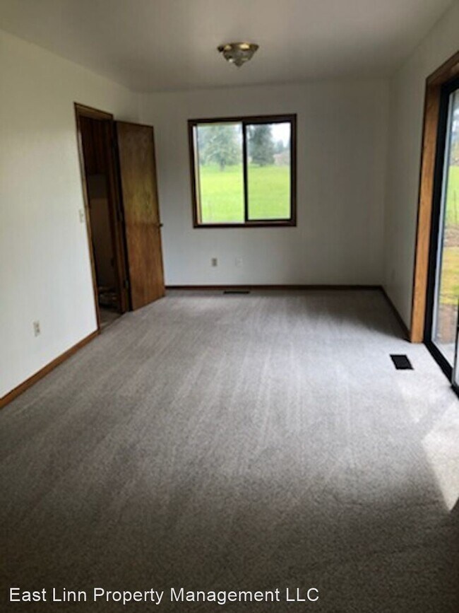 Building Photo - 3 br, 2.5 bath House - 39834 Crawfordsvill...