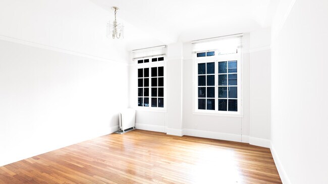 Foto del edificio - 829 Leavenworth St