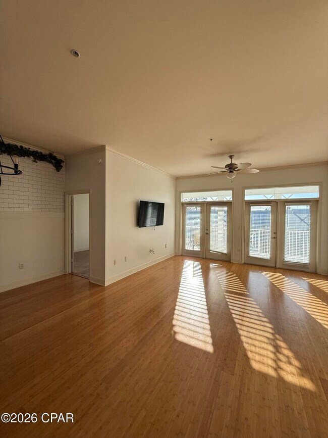 Foto del edificio - 8700 Front Beach Rd