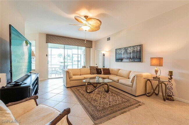 Foto del edificio - 15150 Royal Windsor Ln