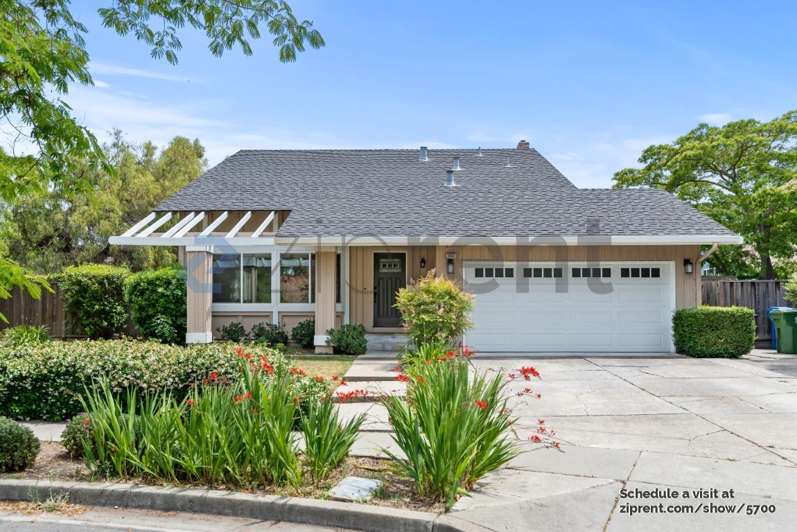 Foto principal - 655 Bogalusa Ct