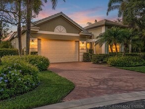 Building Photo - 1286 River Reach Dr