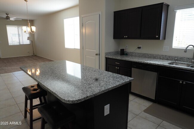 Foto del edificio - 2198 St Bonita Ln