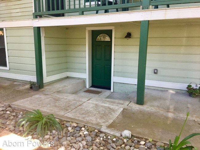 Building Photo - 2 br, 1 bath Apartment - 313 14th Street