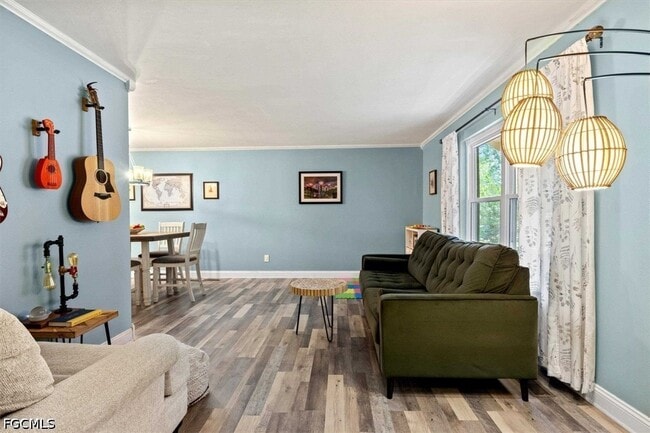 Building Photo - 3620 Barbary Dr