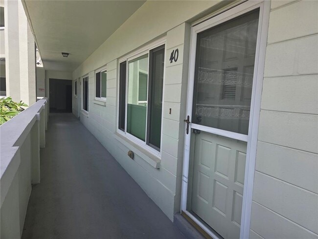 Building Photo - 2256 Philippine Dr
