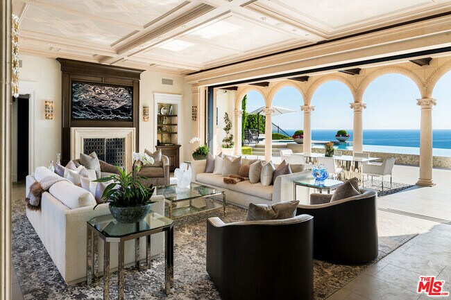 Foto del edificio - 6 Mystique