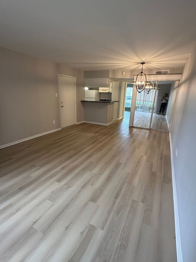 Foto del edificio - 6750 Quail Hollow Ct