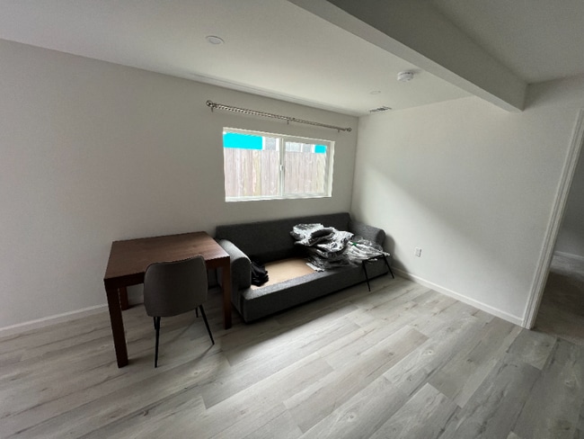 Building Photo - 2595 Wentworth Dr