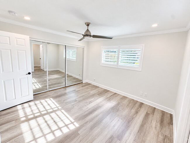 Foto del edificio - 2254 N Gaviota Ave