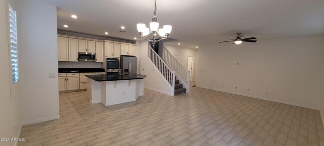 Foto del edificio - 4778 E Tierra Buena Ln