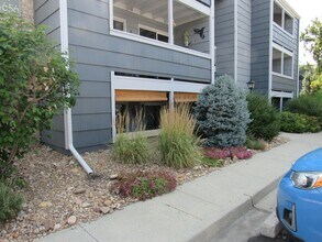 Building Photo - 4656 White Rock Cir