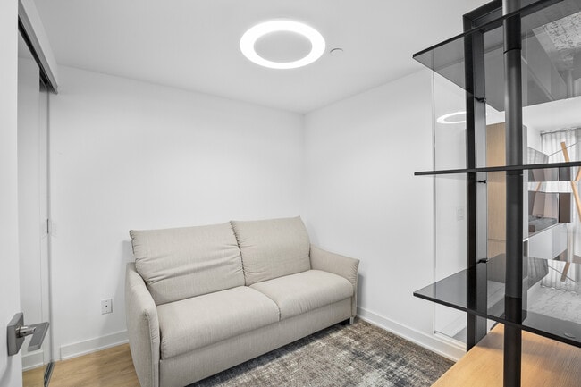 Building Photo - 188 Cumberland St