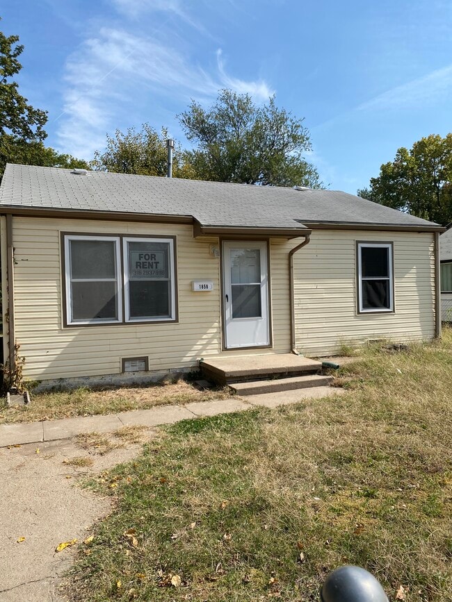 Building Photo - 1858 N Kansas Ave