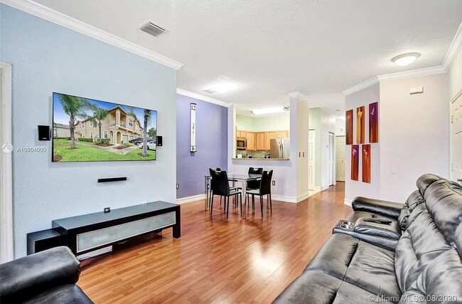 Foto del edificio - 13150 Silver Falls Blvd