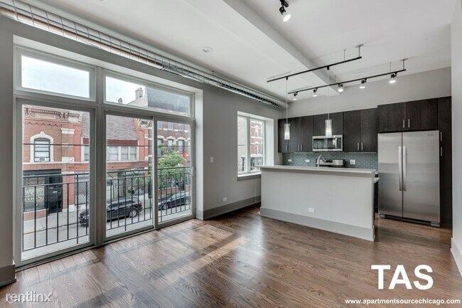 Building Photo - 1144 W 18th St