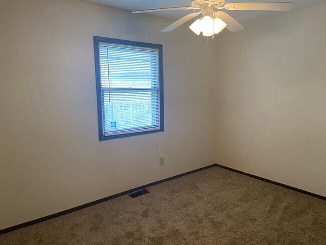 Building Photo - 4130 Canterbury Drive