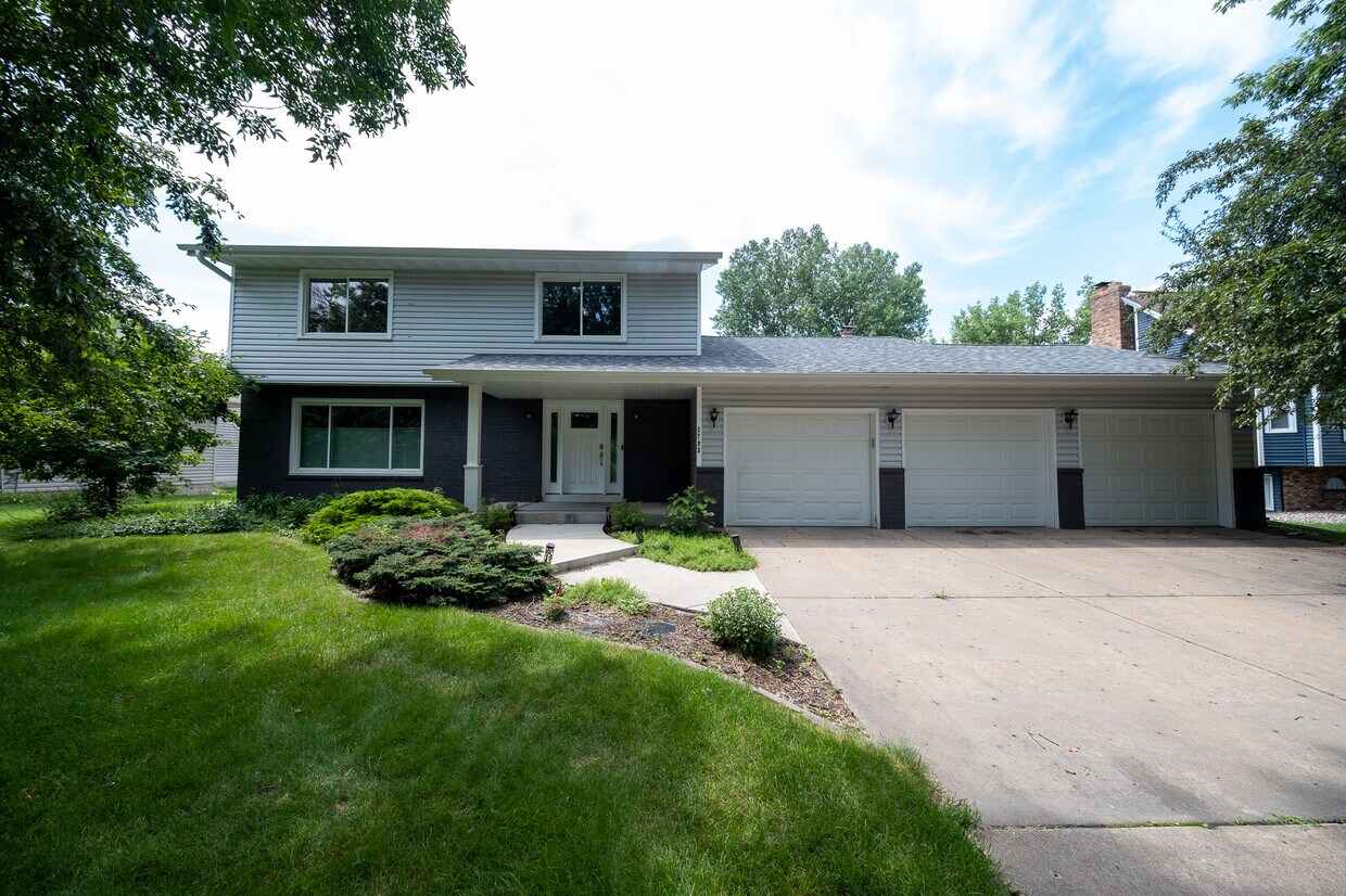 Foto principal - 5793 Turtle Lake Rd