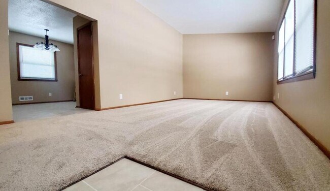 Foto del edificio - 3119 67th Ave N