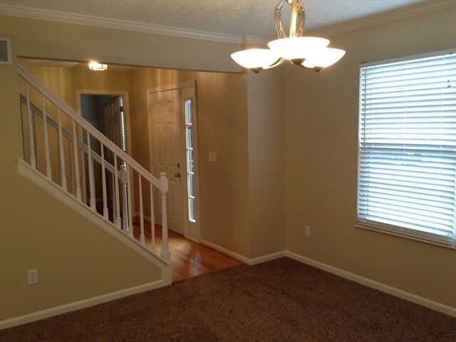 Building Photo - 989 Vixen Drive