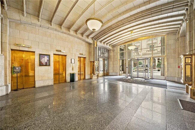 Foto del edificio - 57 Forsyth St NW