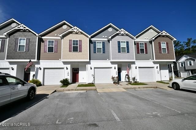 Building Photo - 104 Waterstone Ln
