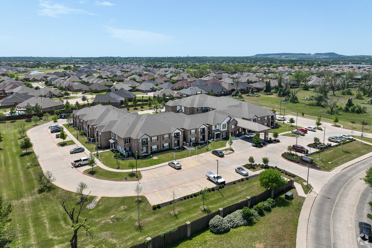 Contexto - Hill Court Villas
