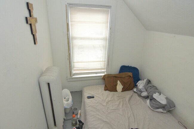 Foto del edificio - 32 Linden St
