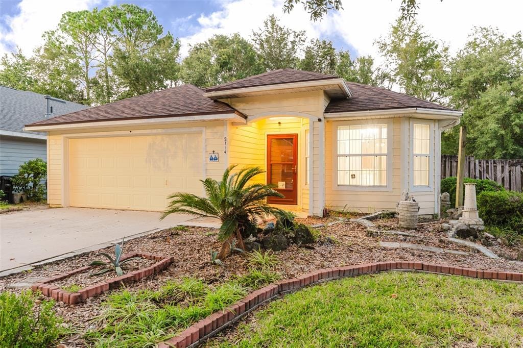 Foto principal - 2114 NW 52nd Pl