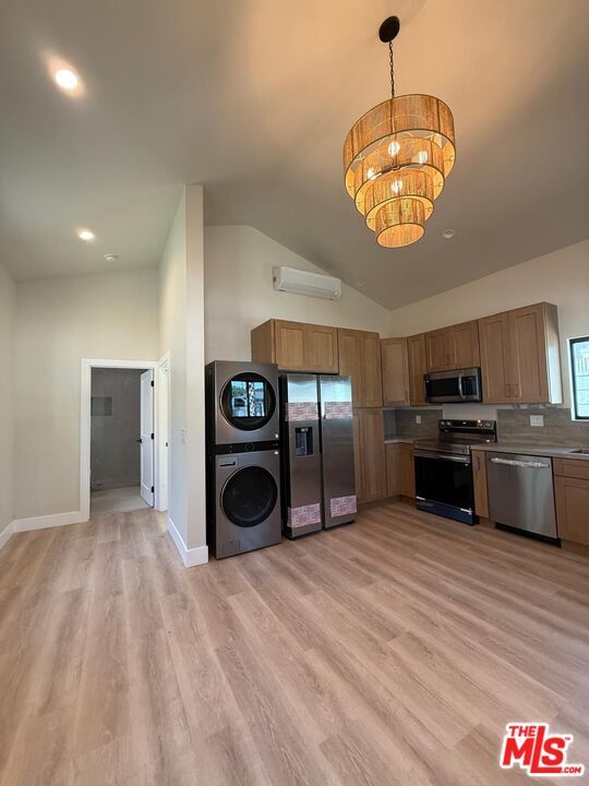 Building Photo - 7849 Brighton Ave