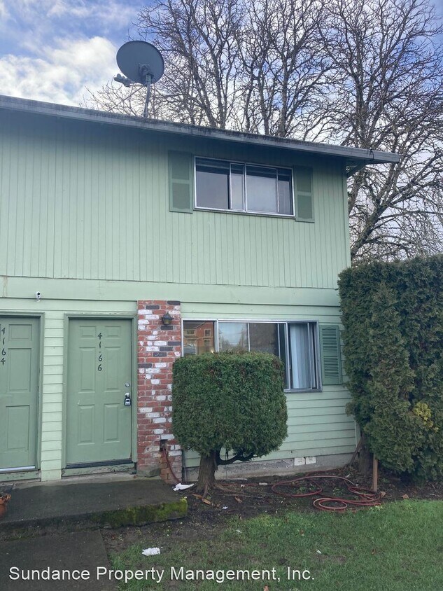 Foto principal - 2 br, 1 bath House - 4166 SW 170th Ave.