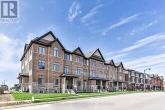 Building Photo - 3 Petch Ave