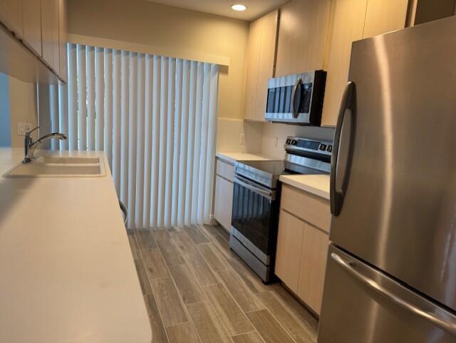 Building Photo - 7901 Chapman Oak Ct