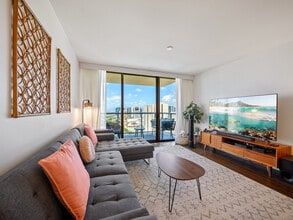 Building Photo - 1551 Ala Wai Blvd