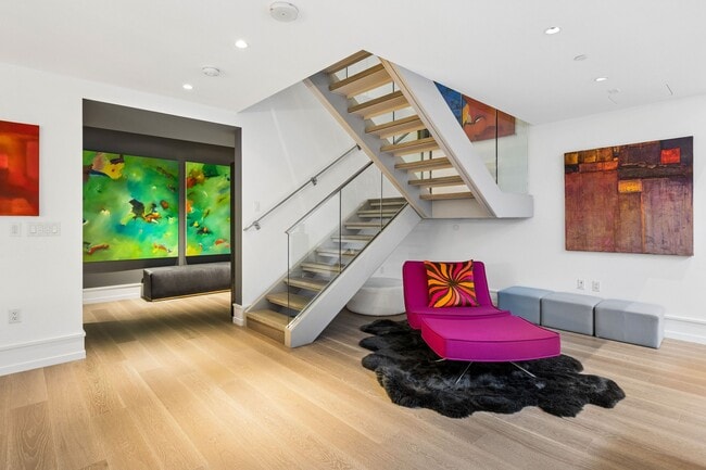 Foto del edificio - 2121 Webster St